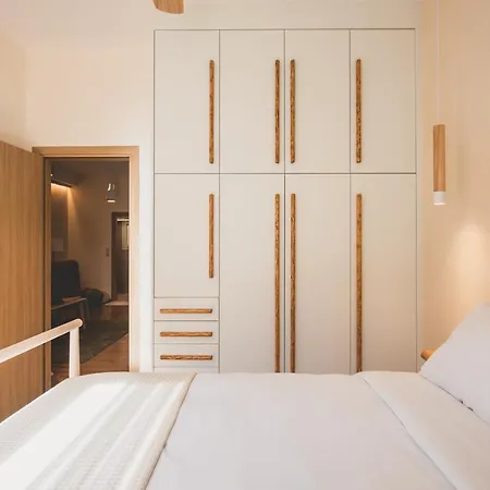 Luxury Apartment With Acropolis View Terrace And Jacuzzi - Living Stone Moonstone Athens Exterior photo